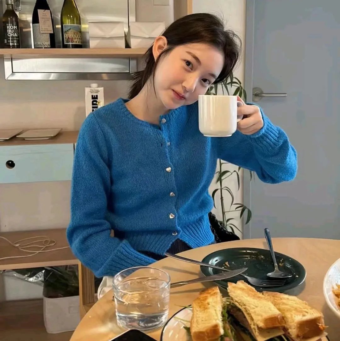 花吃了那女孩